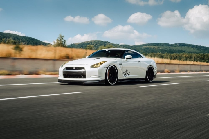 Nissan и BYD: стратегический альянс для соблюдения экологических норм ЕС