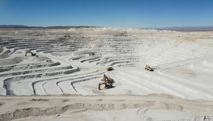 Литиевый суверенитет: как США строят независимость в новой энергетике